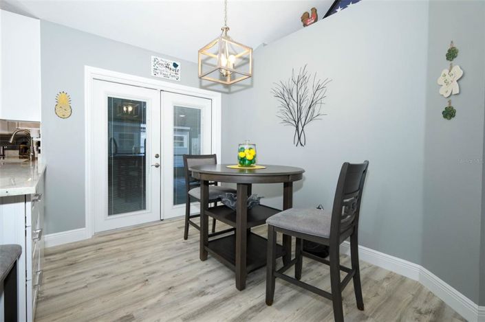 Image No.19-3 Bed Property for sale