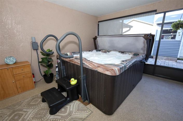 Image No.37-3 Bed Property for sale