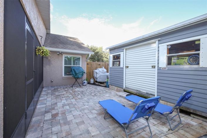 Image No.40-3 Bed Property for sale