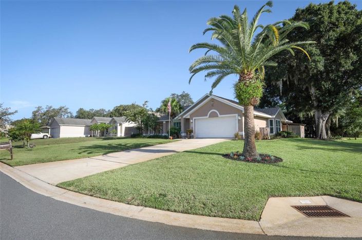 Image No.45-3 Bed Property for sale