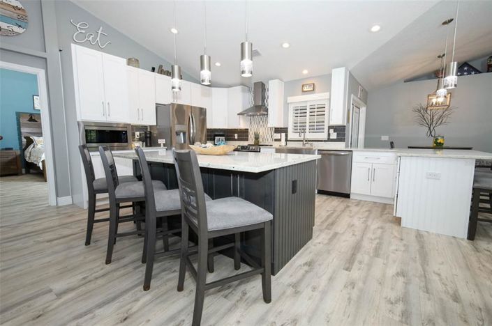 Image No.8-3 Bed Property for sale