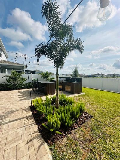 Image No.19-3 Bed Property for sale