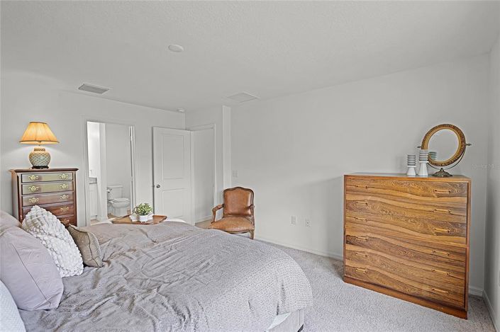 Image No.14-4 Bed Property for sale