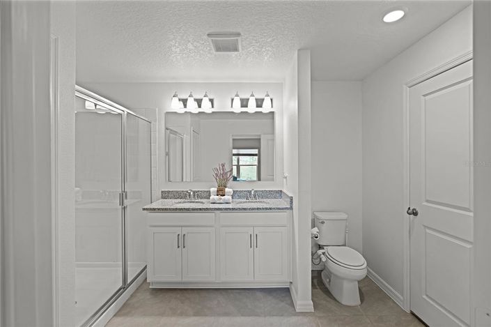 Image No.15-4 Bed Property for sale