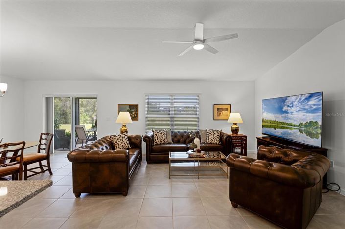 Image No.5-4 Bed Property for sale