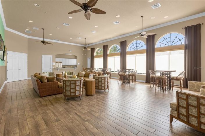 Image No.37-3 Bed Townhouse for sale