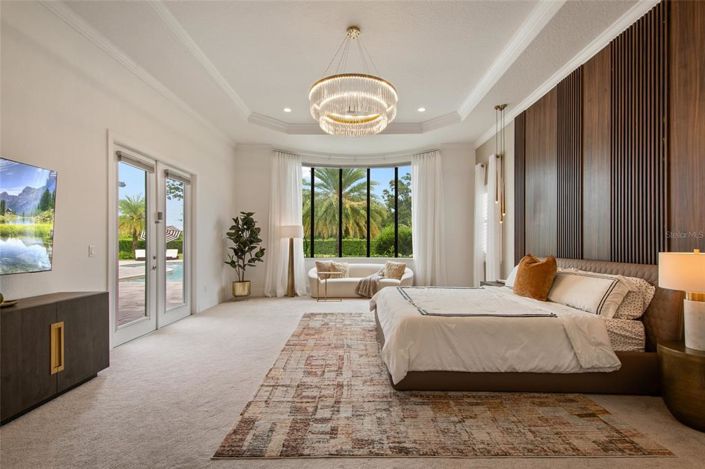 Image No.42-6 Bed Property for sale