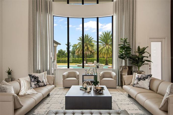 Image No.5-6 Bed Property for sale