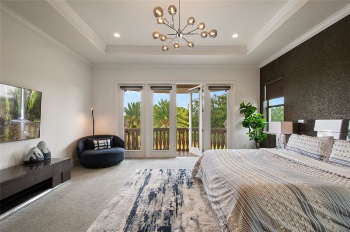 Image No.58-6 Bed Property for sale