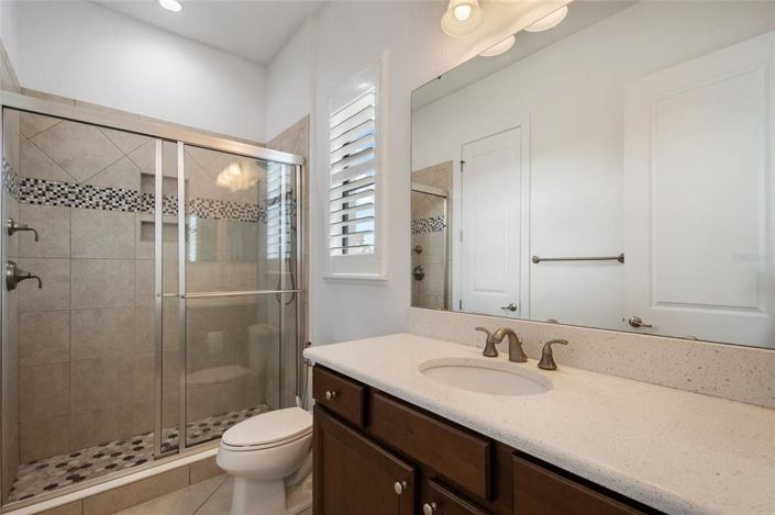 Image No.63-6 Bed Property for sale