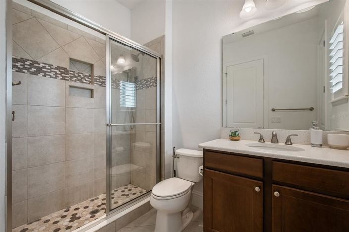 Image No.69-6 Bed Property for sale