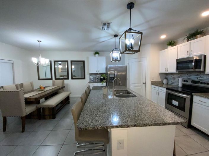 Image No.14-4 Bed Property for sale