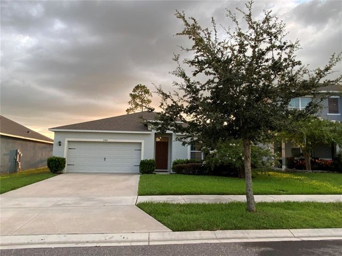 Image No.2-4 Bed Property for sale