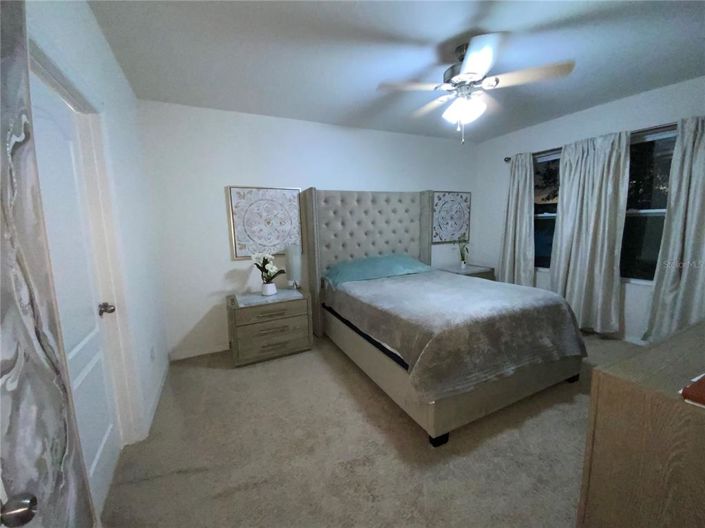 Image No.25-4 Bed Property for sale