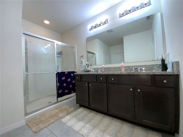 Image No.27-4 Bed Property for sale