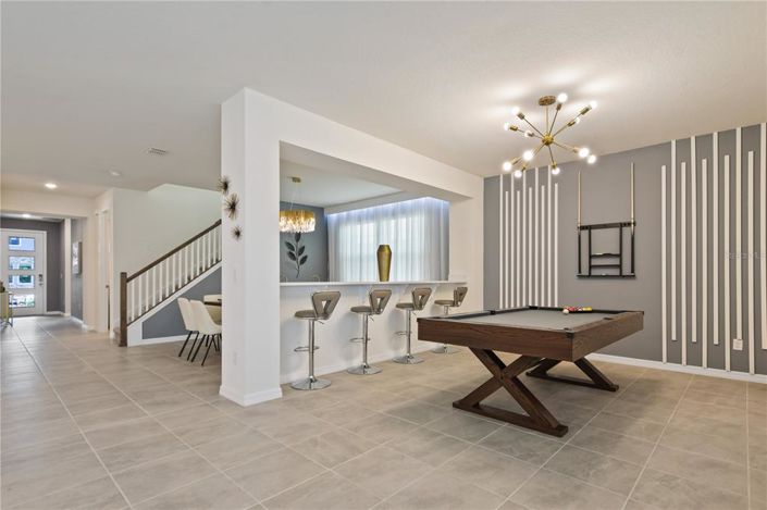 Image No.10-9 Bed Property for sale