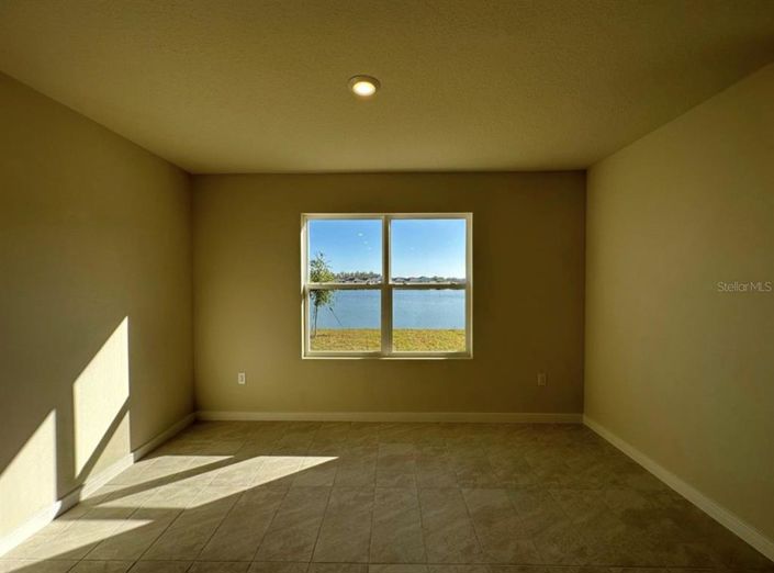 Image No.10-5 Bed Property for sale