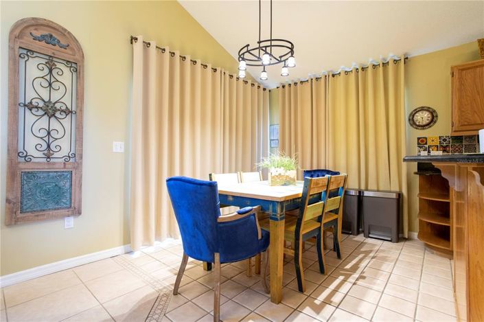 Image No.13-4 Bed Property for sale