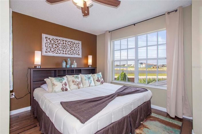 Image No.32-4 Bed Property for sale