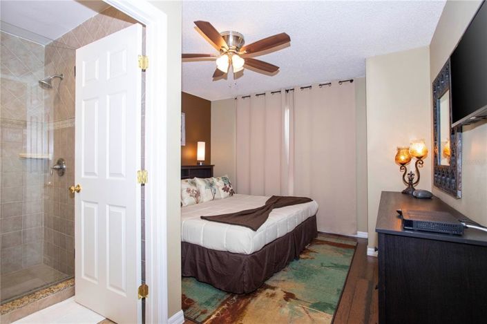 Image No.36-4 Bed Property for sale