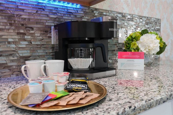 Image No.54-8 Bed Property for sale