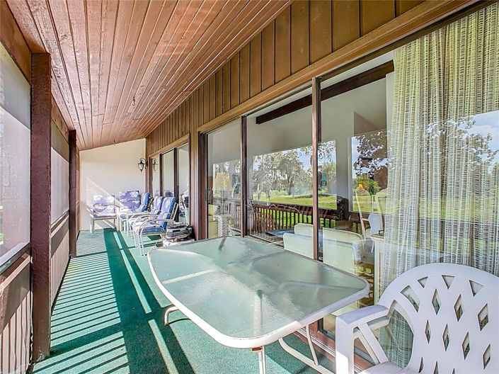 Image No.44-2 Bed Townhouse for sale