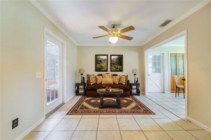 Image No.21-3 Bed Property for sale