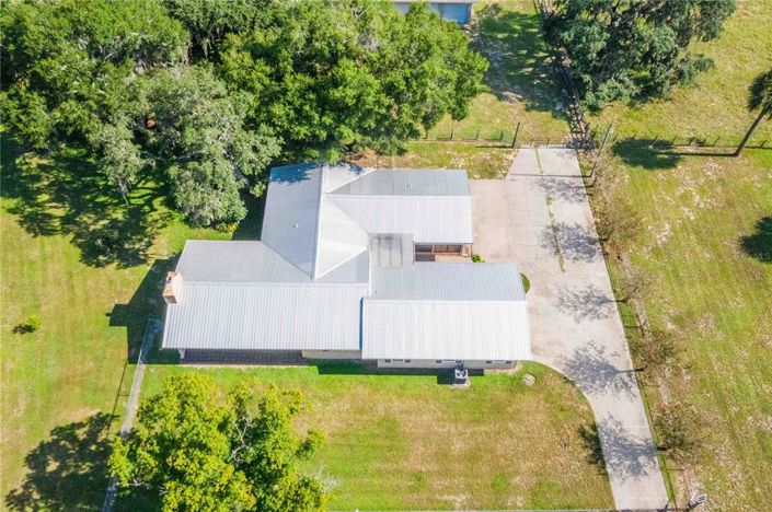 Image No.70-3 Bed Property for sale