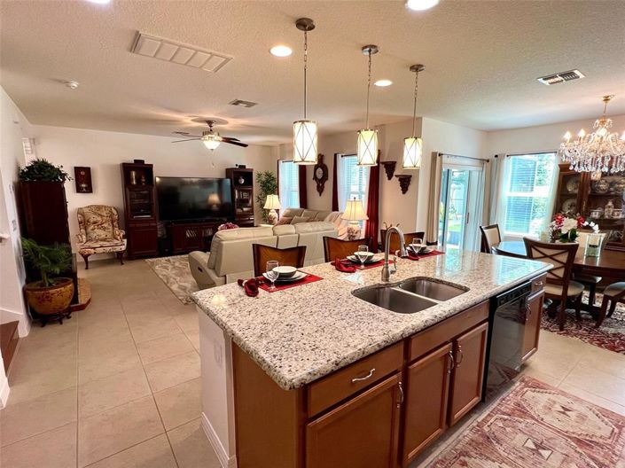 Image No.16-4 Bed Property for sale