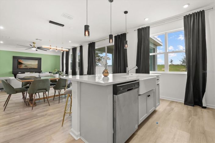 Image No.8-Propriété de 5 chambres à vendre à Kissimmee