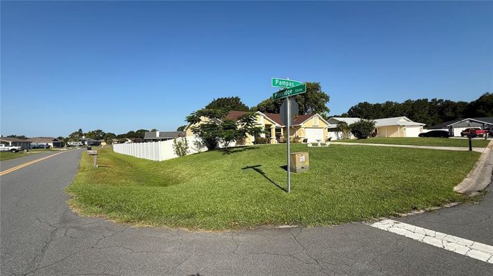 Image No.1-4 Bed Property for sale