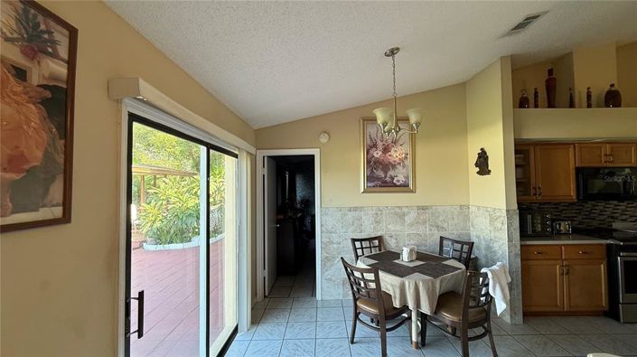 Image No.16-4 Bed Property for sale