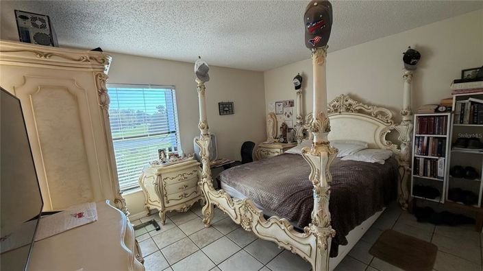 Image No.21-4 Bed Property for sale