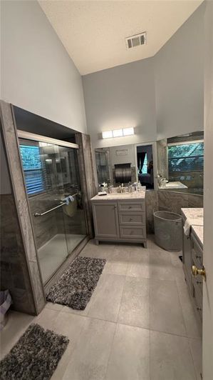 Image No.26-4 Bed Property for sale