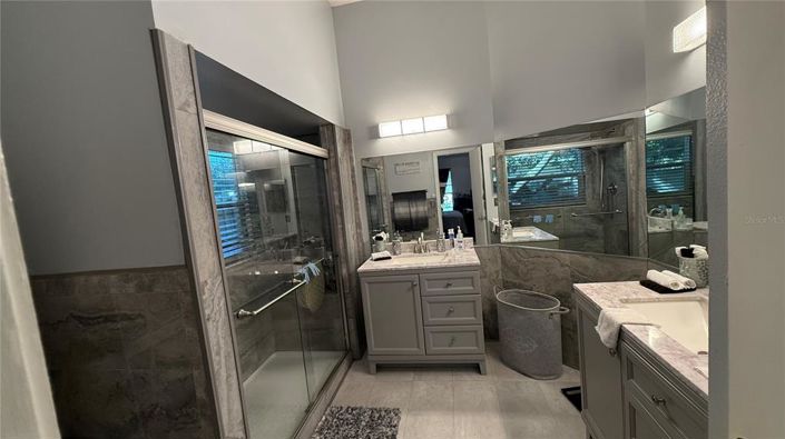 Image No.27-4 Bed Property for sale