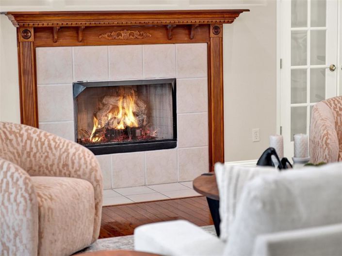 Image No.55-4 Bed Property for sale