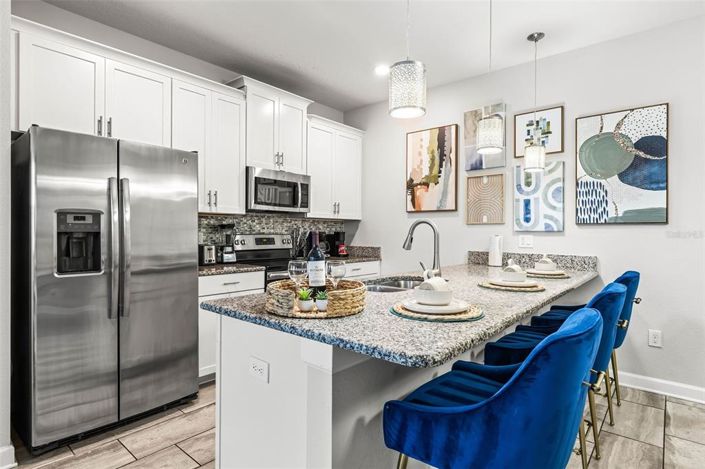 Image No.5-5 Bed Townhouse for sale