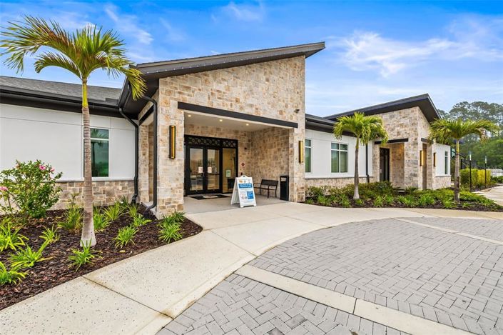 Image No.63-5 Bed Townhouse for sale