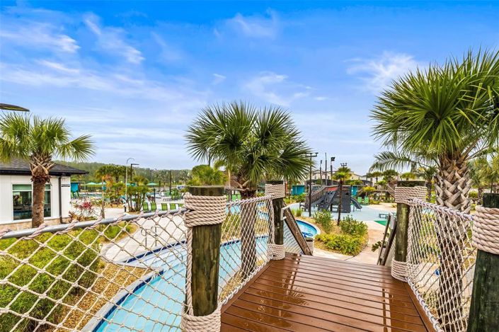 Image No.80-5 Bed Townhouse for sale