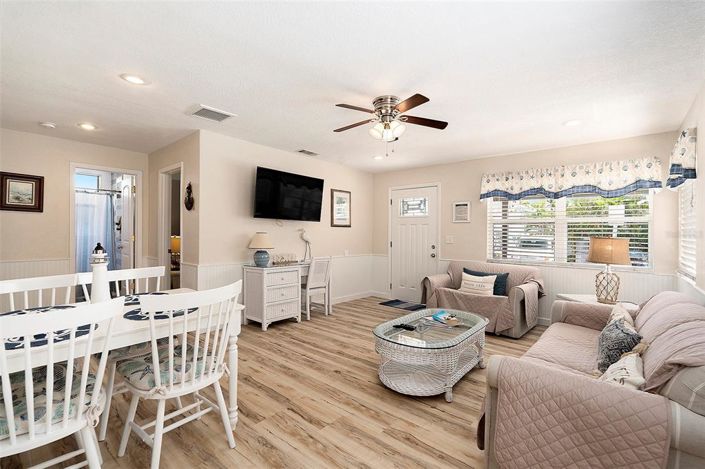 Image No.39-8 Bed Property for sale