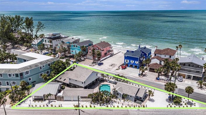 Image No.62-8 Bed Property for sale