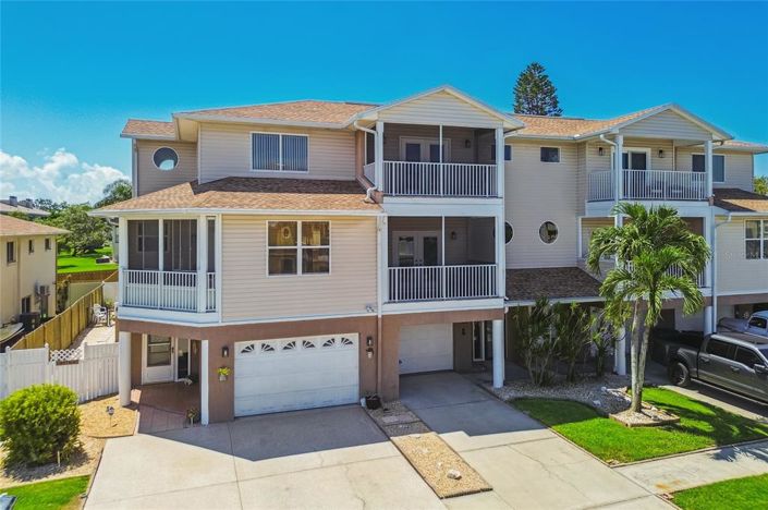 Image No.2-Maison de ville de 3 chambres à vendre à Treasure Island