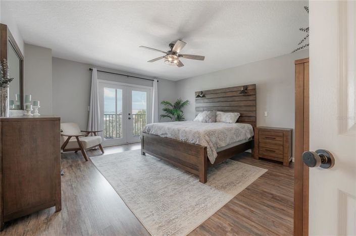 Image No.20-Maison de ville de 3 chambres à vendre à Treasure Island