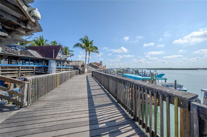 Image No.67-Maison de ville de 3 chambres à vendre à Treasure Island