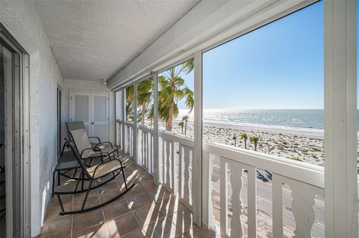 Image No.55-2 Bed Property for sale