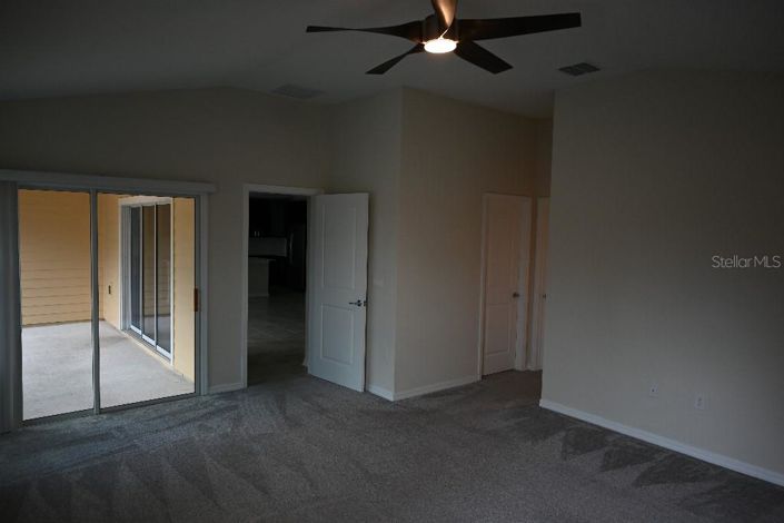 Image No.10-4 Bed Property for sale