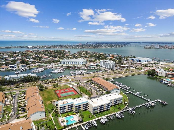 Image No.45-2 Bed Property for sale