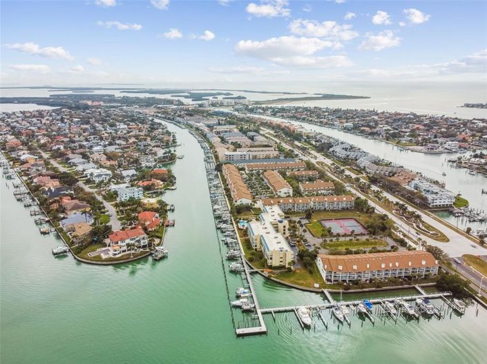 Image No.56-2 Bed Property for sale