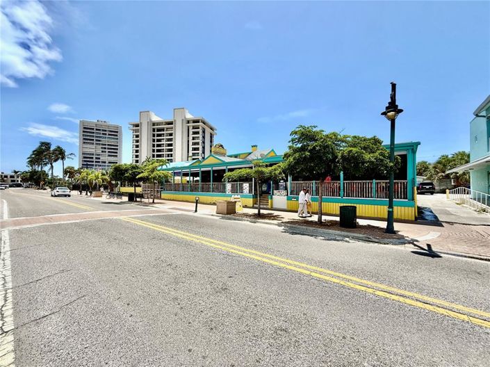 Image No.48-2 Bed Property for sale