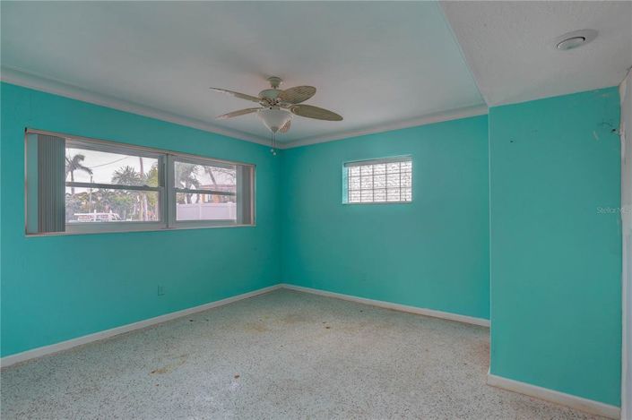 Image No.14-Propriété de 3 chambres à vendre à Treasure Island